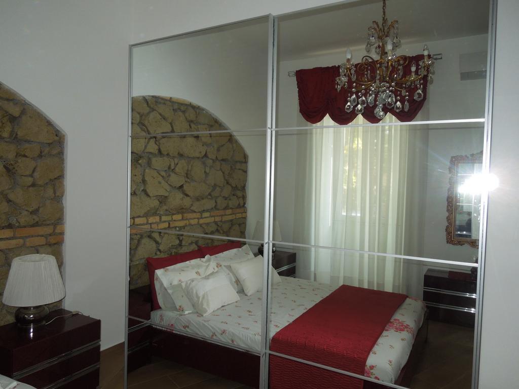 A Casa Di Lucia Villa Rome Bagian luar foto