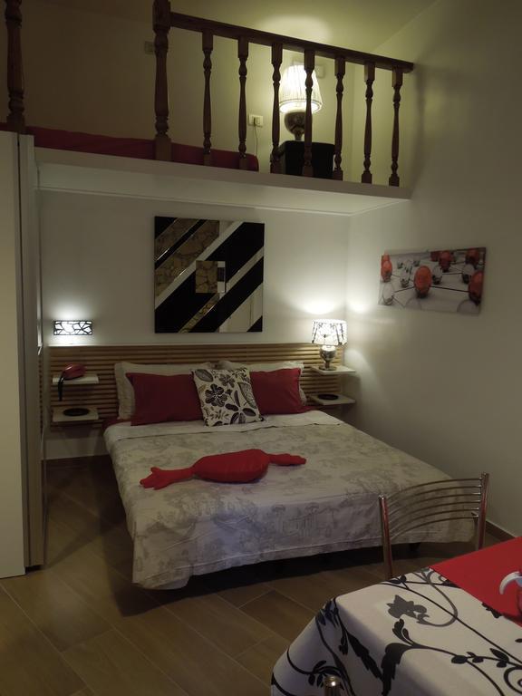 A Casa Di Lucia Villa Rome Bagian luar foto