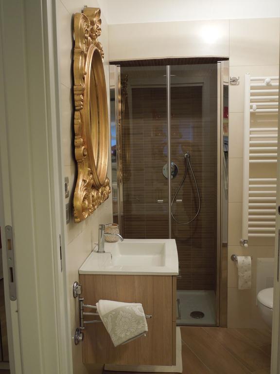 A Casa Di Lucia Villa Rome Bagian luar foto