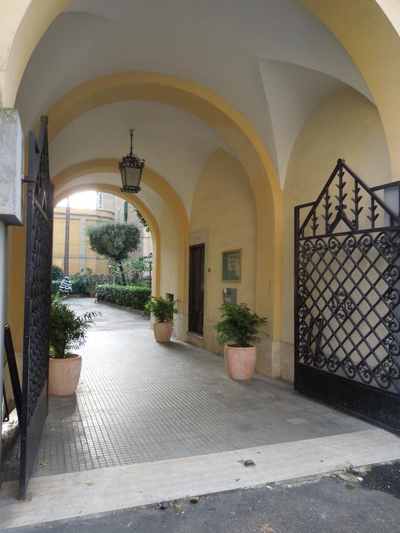 A Casa Di Lucia Villa Rome Bagian luar foto
